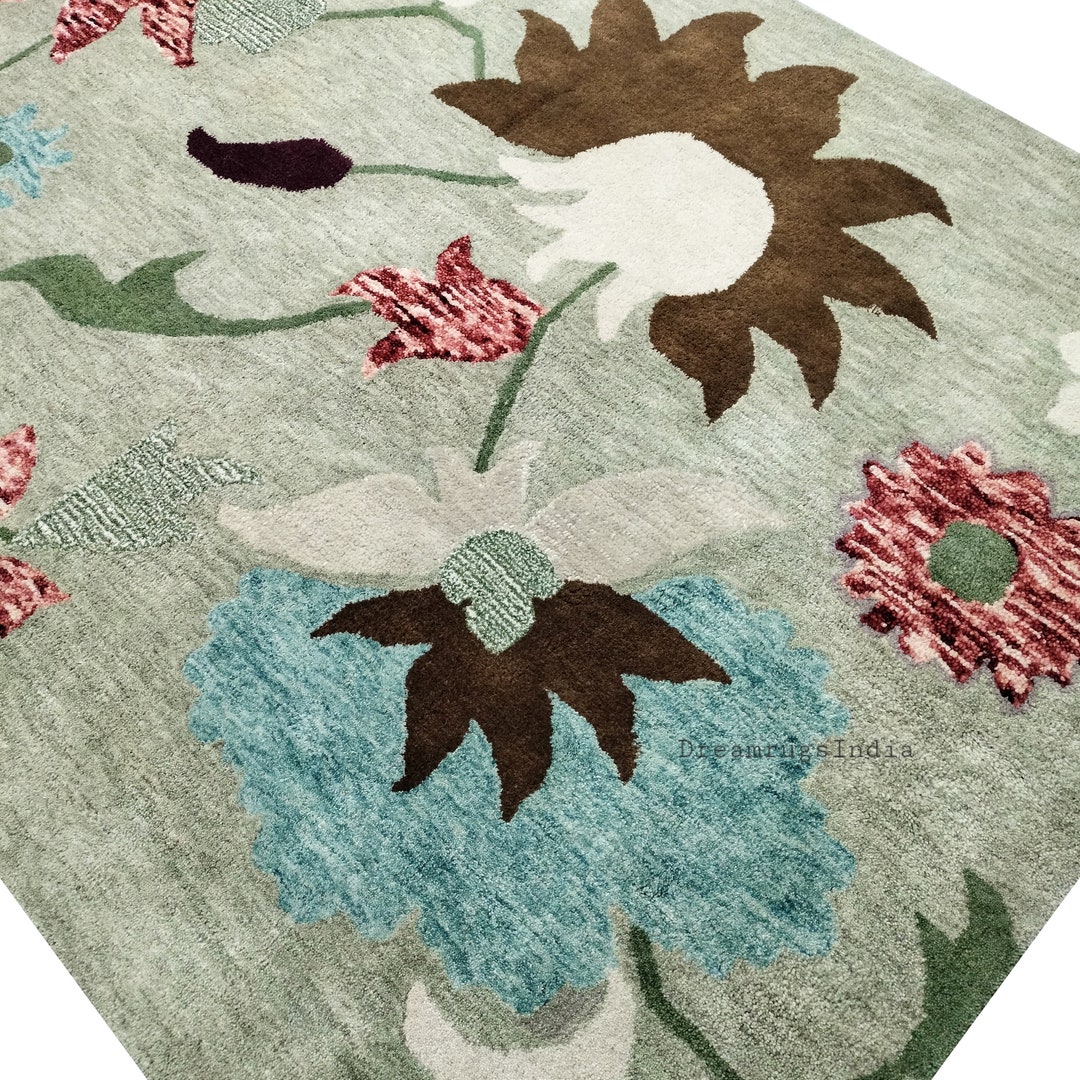 Floral Design Handmade Tufted Wool Rug in Green Accent for Living Room ...