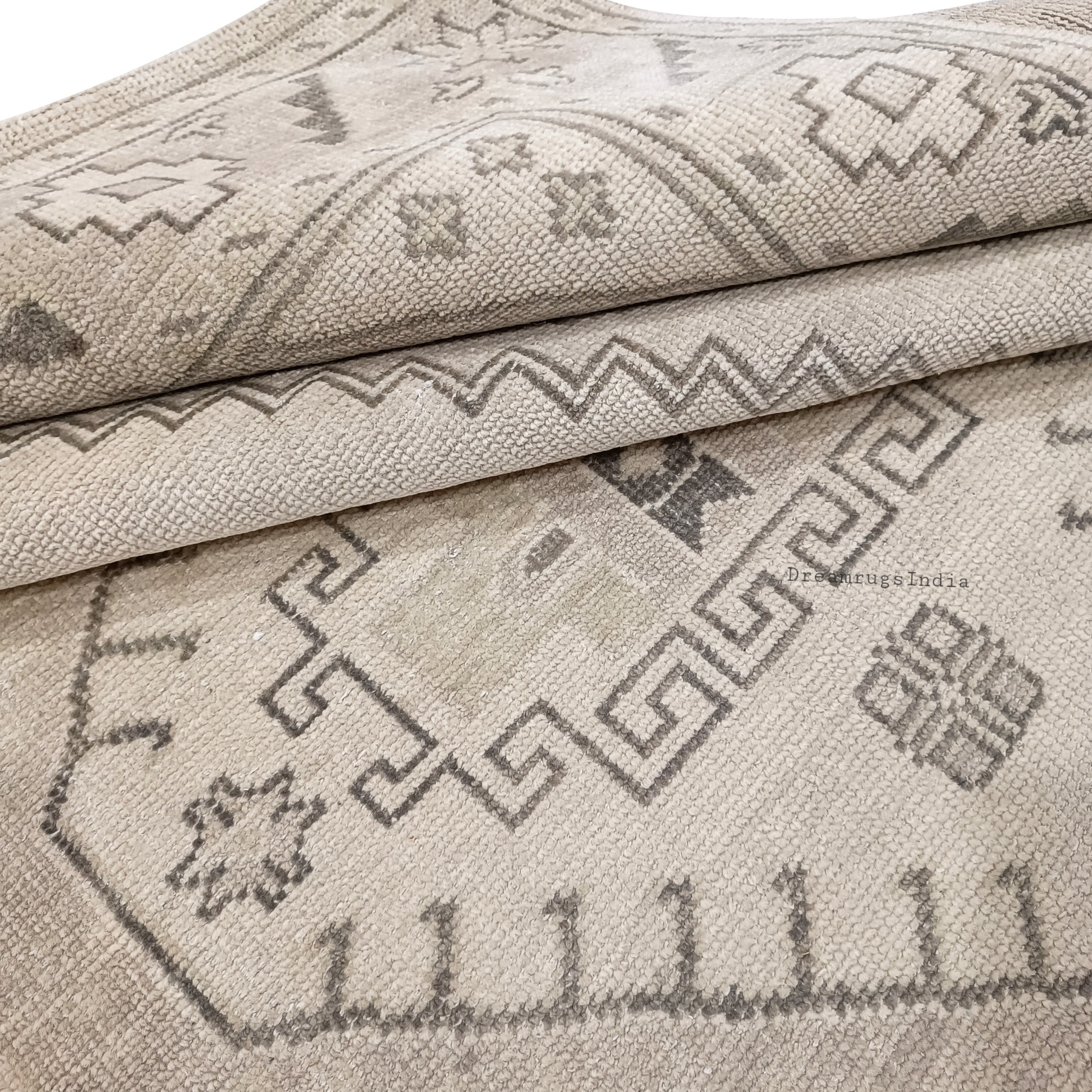 Premium Light Sandy Beige with Brown Accent Oushak Persian Knot Rug in Hand Knotted Wool Rug for Living Room Rug 8×10,9x12,10x14 Area Rug.