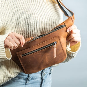 Leather fanny pack, Handmade leather fanny bag, Travel fanny pack, Leather fanny pack women, Fanny pack, Hip bag, Belt bag, Festival bag image 7