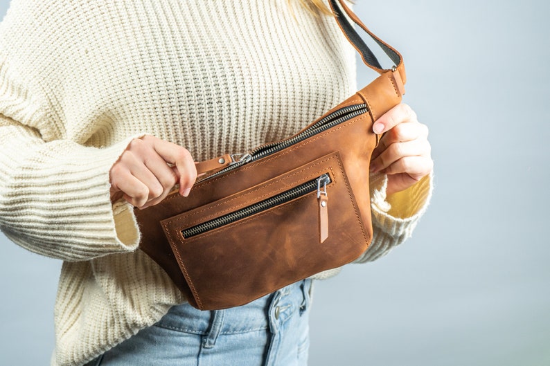 Leather fanny pack, Handmade leather fanny bag, Travel fanny pack, Leather fanny pack women, Fanny pack, Hip bag, Belt bag, Festival bag image 7