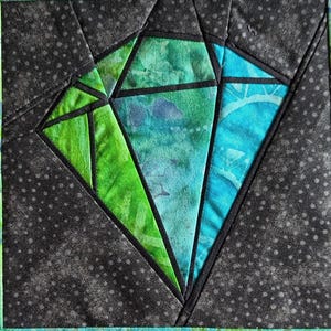 The Diamond Paper piecing pattern
