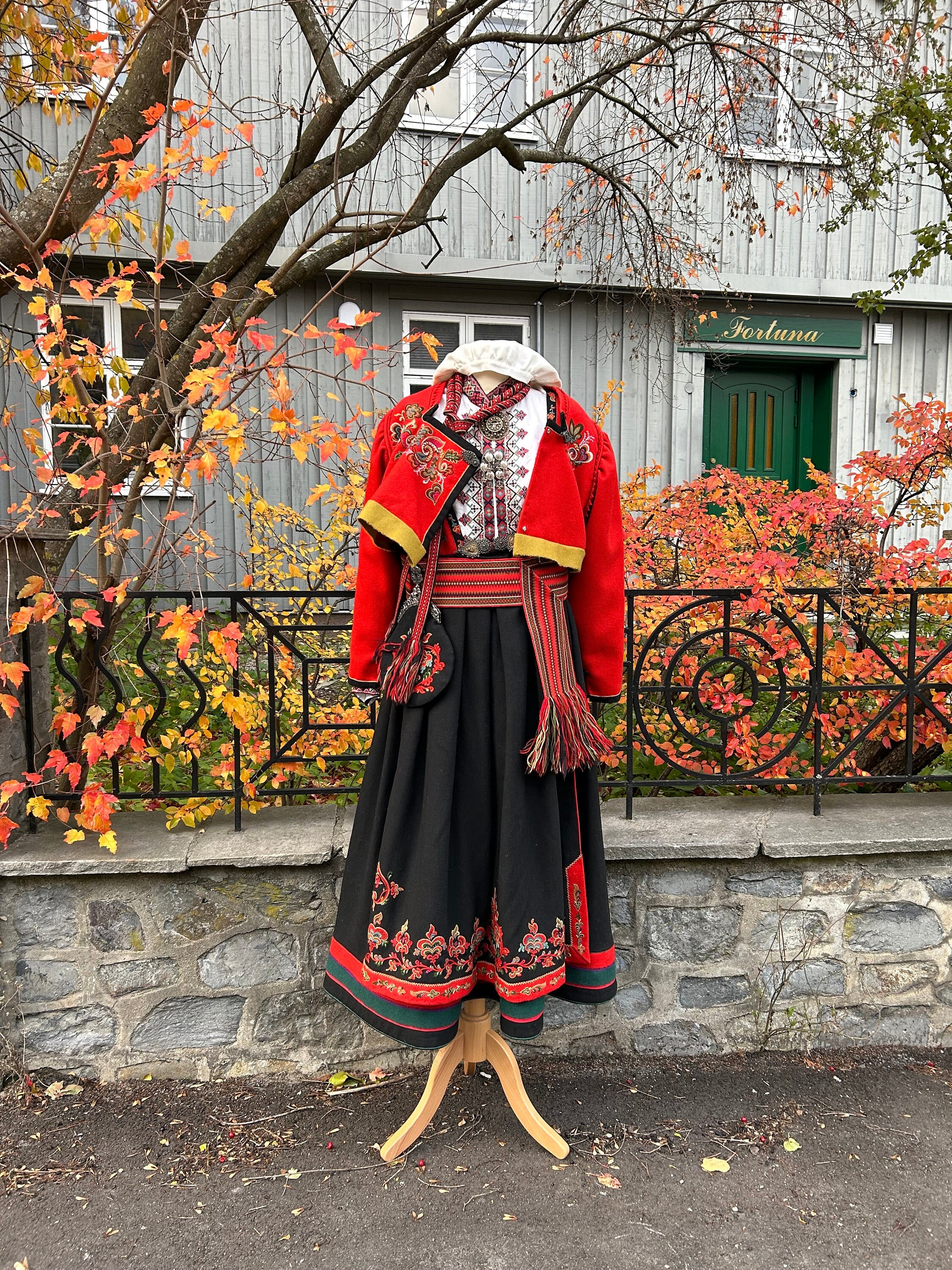 Norwegian bunad with whole silver set! Completed Telemark folk costume. Hand embroidery wool, nature plant colors, solid silver, folkart