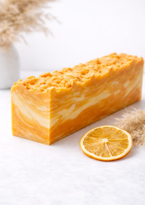 Olivenölseife Orange, luxuriöse handgemachte Naturseife mit frischem Orangenduft