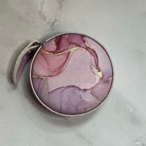Luxus Maßband | Einfach einziehbare Zuglasche | Marmor Print Design Pink