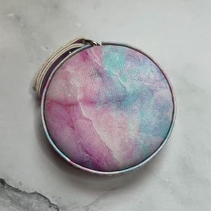 Luxus Maßband | Einfach einziehbare Zuglasche | Marmor Print Design Pink/Blue 2