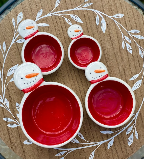 Rae Dunn Christmas Snowmen Kitchen Measuring Cups 