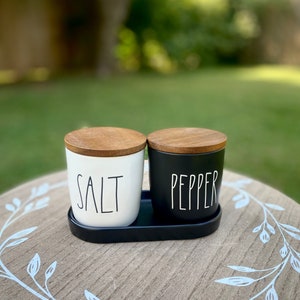 Rae Dunn Salt and Pepper Grinder Set of 2 - Bamboo Sea Salt Pepper Grinder  - Cla