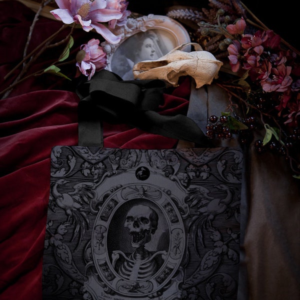 canvas tote bag 'mystery and horror’