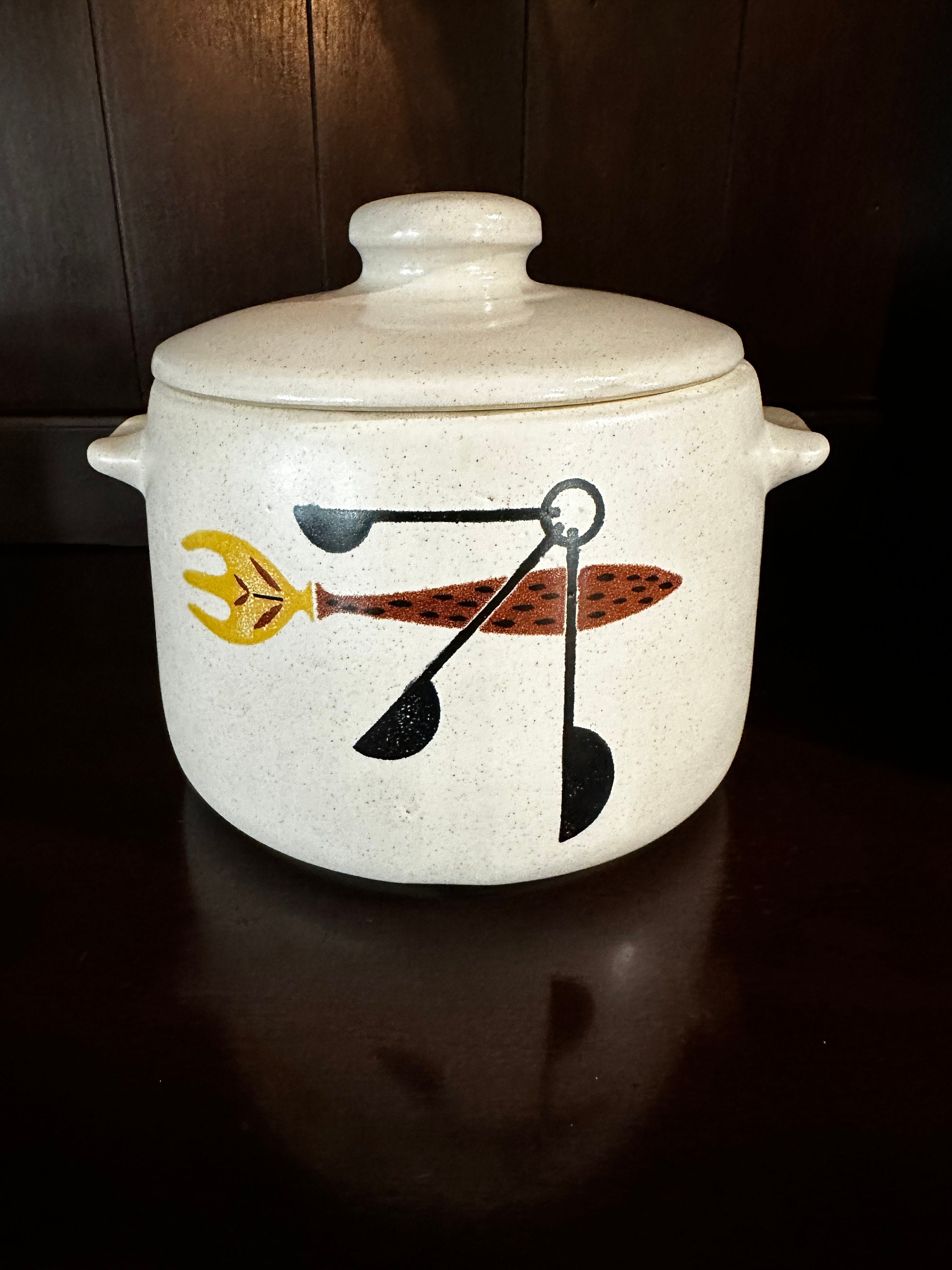 West Bend Fondue Pot, Bean Pot, Vintage Kitchenware 