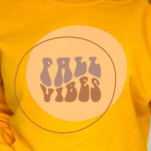 Fall Vibes Sweatshirt, Autumn Leaves Shirt, Cozy Sweater, Warm Fall Clothing, Gift for Her