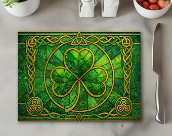 Diseño de sublimación de tabla de cortar con vitrales de San Patricio (descarga digital PNG)