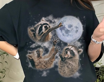 Chemise de raton laveur avec un graphique rétro de lune, ratons laveurs ridicules adorant la lune t-shirt, t-shirt vintage de raton laveur, cadeau d&#39;amoureux de la faune pour un ami