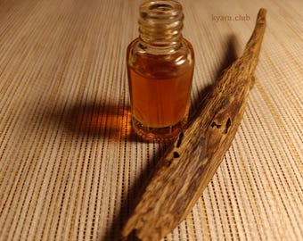 White Kyara Oud Oil: Rare Agarwood Perfume, Steam Distilled