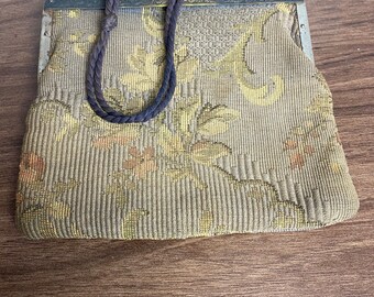 Antique Victorian Style Tapestry Bag With Metal Frame And Clasp