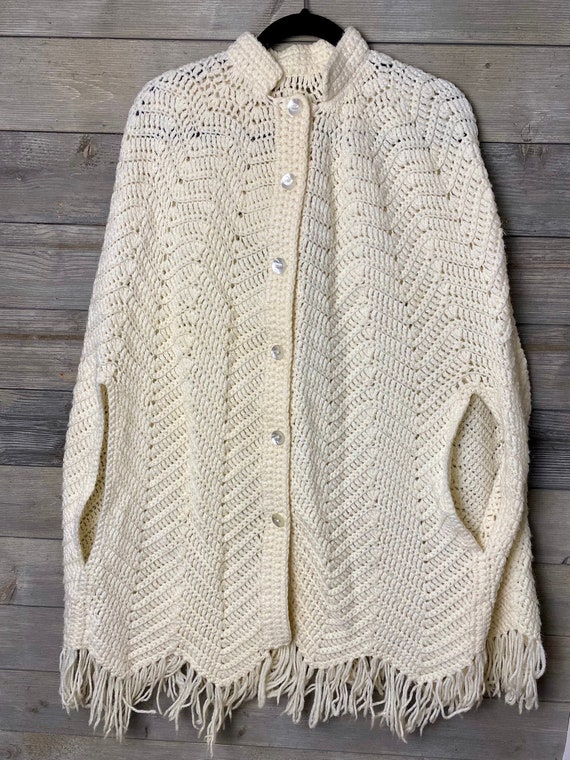 Vintage Women’s Cream Crocheted Long Cape Cottage… - image 1