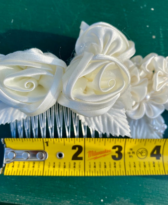 Vintage Antique White Roses With Pearls Hair Comb… - image 10