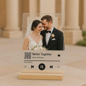 Einzigartiges Geburtstagsgeschenk: Individuelles Song Acrylbild | Personalisierte Musik Foto Display für Paare