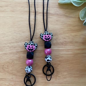 Bestie Geschenk für sie |Pink Pumpkin Cow Lehrer Schulratgeber Professional |Lanyard ID Badge Schlüsselanhänger |Verkäufer Pay Card |Office Coworker