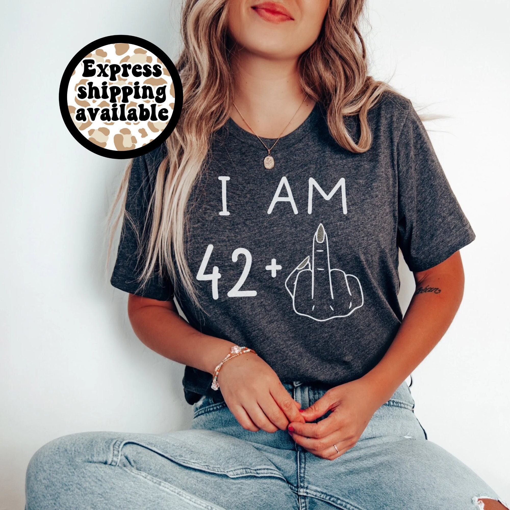 T shop shirt 42