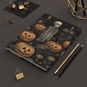 Squelette dans un patch Jack-o'-Lantern Carnet cartonné