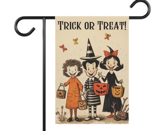 Retro Vintage Halloween Garden Flag. Welcome Sign, Outdoor Halloween Decorations