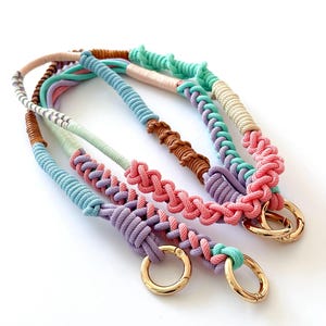 Eenhoorn telefoon crossbody riem set - tweedelig custom macramé sleutelkoord voor tassen, portemonnees en camera's