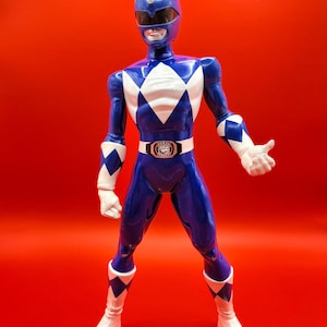 Power Rangers Lightning Collection Mighty Morphin Blue Ranger 11in Action Figure