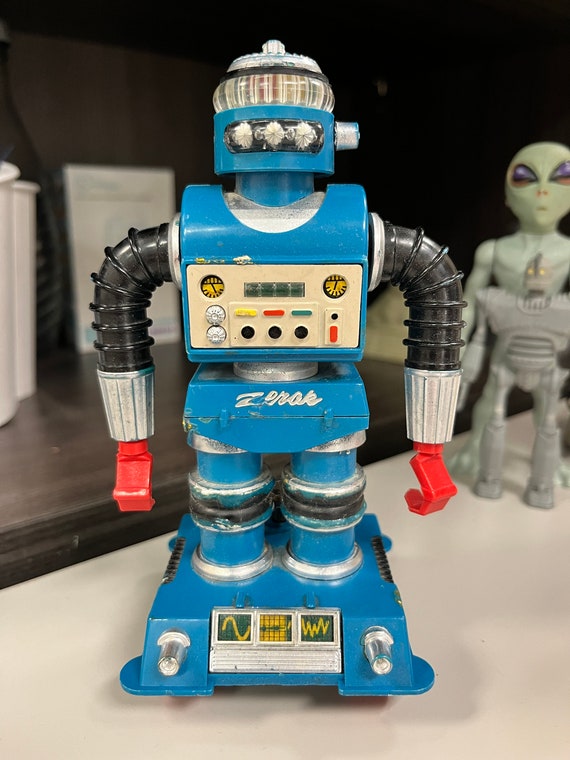 Vintage Zeroids Zerak Battery Operated Space Robot, Ideal