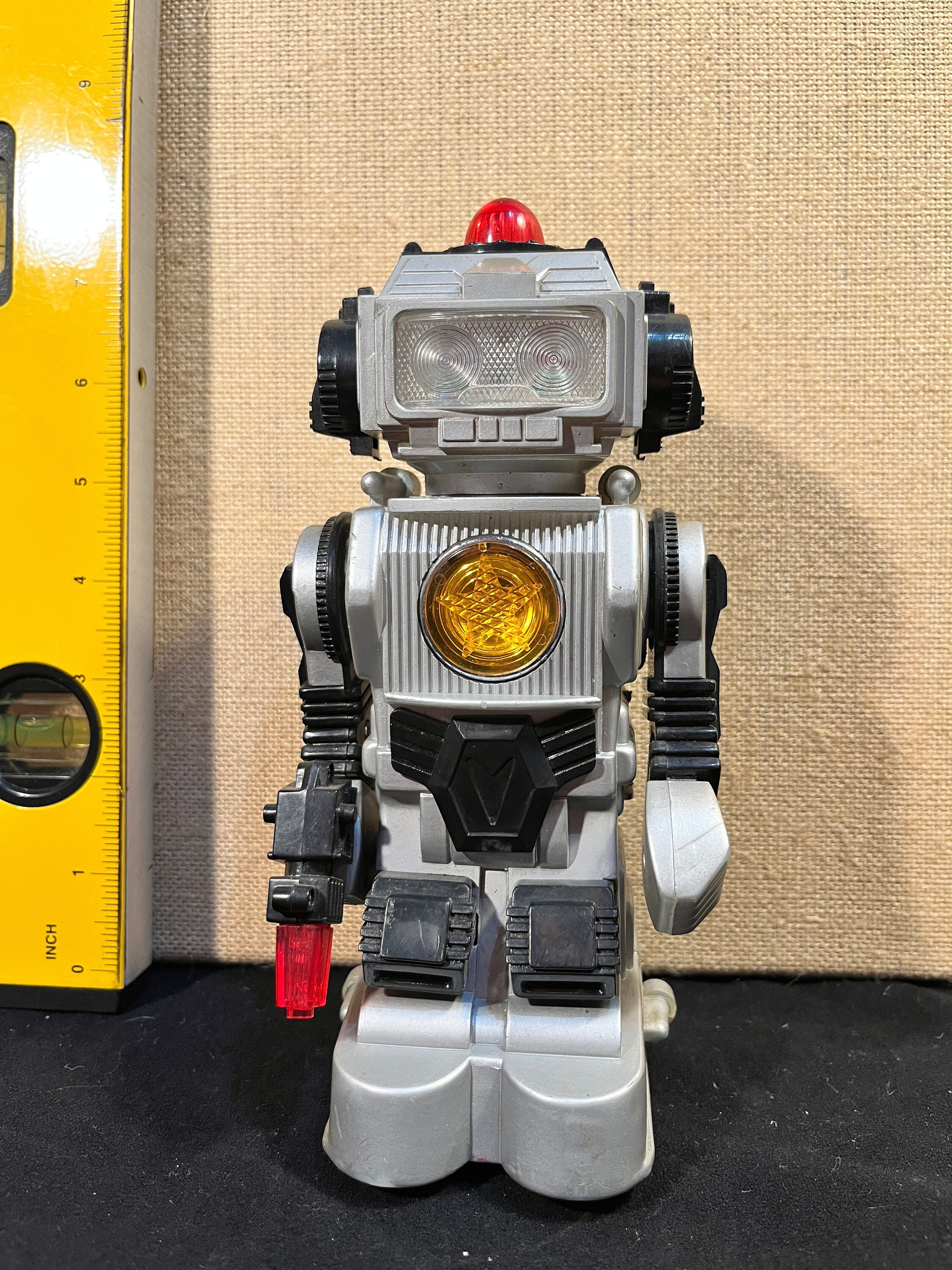 Vintage 8 1/2