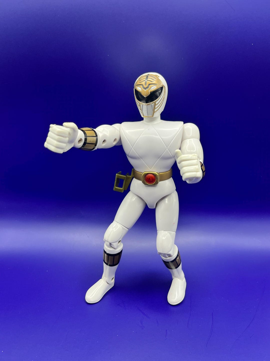 Vintage 1998 Bandai Power Rangers Action Figure White Ranger 8