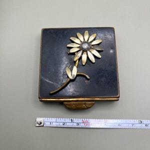Vintage Antique Brass Compact with Mirror Compact Powder Puff with Flower