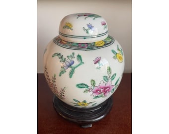 Vtg Chinese Famille Rose Ginger Jar W Lid & Stand Floral Porcelain