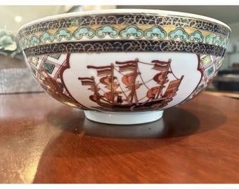 Gold Imari 10" Diameter Bowl Hand Bowl hand-painted Japan 4"H Vintage