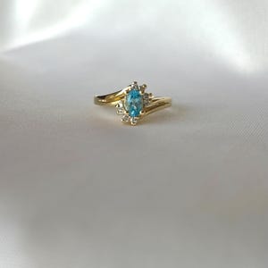 14k Solid Gold Natural Aquamarine Ring