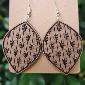Wooden Engraved Arrow Earrings, Wooden Jewelry, Women&#39;s Earrings, Jewelry, Wood Earrings, Wooden Accessories for Women, Christmas Gift