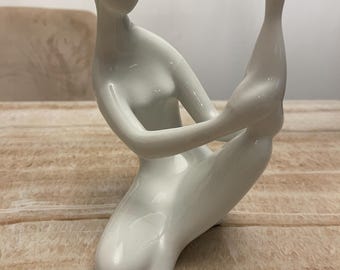 Vintage Royal Dux Figurine Czechoslovakia Porcelain Kneeling Nude Woman c.1950