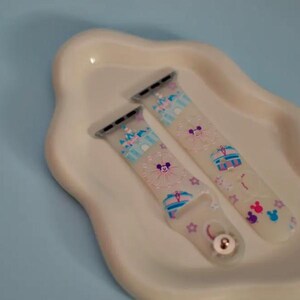 Theme Park Icon Apple Watch Band: Disneyworld Inspired Silicone Strap image 5