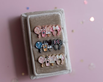 Park Day Essentials | Apple Watch charms, theme parks, disneyworld charms, WDW/ DL accessories, disneyland, watch bands, mouse charm