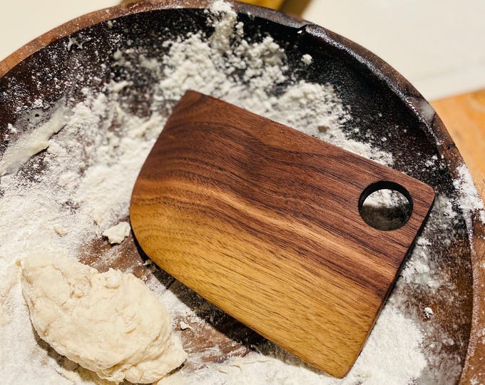 Walnotendeegkomschraper, handgemaakt bakgereedschap voor bakkers, zuurdesemcadeau