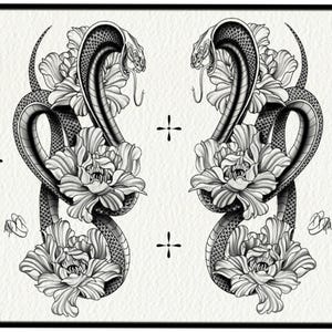 Könnte beinhalten: Schwarz-Weiß-Illustration mit zwei sich gegenüberstehenden Kobras, die sich mit Blumen verflechten. Das Kunstwerk ist symmetrisch, mit Kreuz- und Punktmotiven in den Ecken. Das Bild ist mit einem schwarzen Rahmen versehen, im Tattoo-Stil.