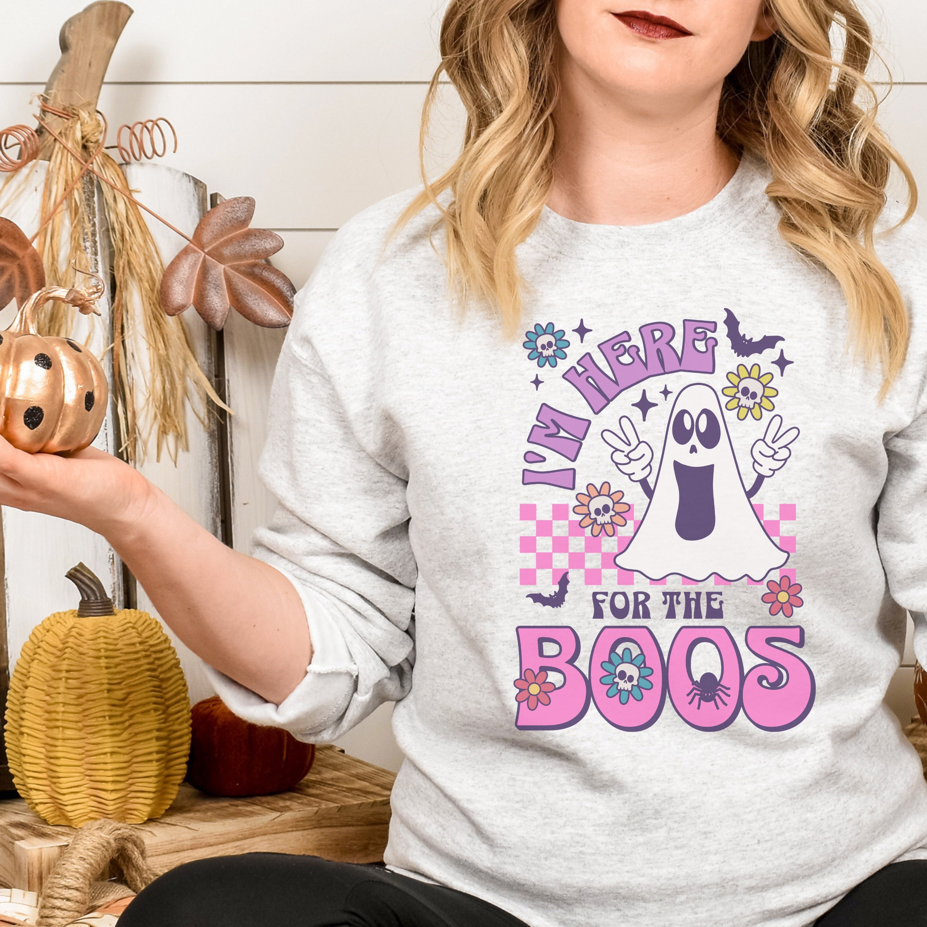 Discover Cute Halloween Sweatshirt - Cute Retro Halloween Shirt - Cute Halloween Sweater - Fall Apparel Plus Size Fall Crewneck Sweatshirt for Women