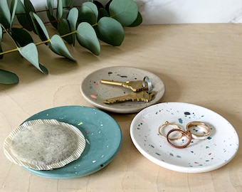 Handmade Terrazzo Concrete Ring Dish - Minimalist Jewelry Tray, Teabag Rest & Modern Catchall Vanity Decor
