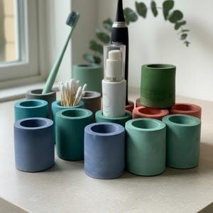 Organiseur de salle de bain élégant en béton : porte-brosse à dents et support pour rasoir | Décoration minimaliste moderne