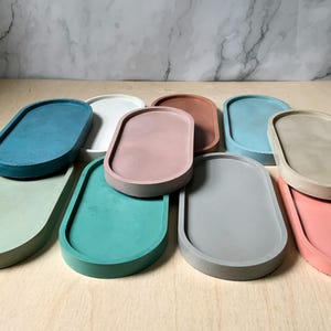 Modern Oval Concrete Tray for Candle, Trinket and Home Decor
