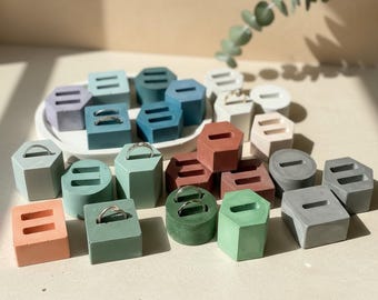 Sleek Hexagonal Concrete Ring Stand: Modern Jewelry Display & Storage Solution for Home or Shop