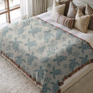 Cobertor de tartaruga marinha, decoração de casa costeira, presente de casa de praia, roupa de cama para amantes do oceano, cobertor Cottagecore