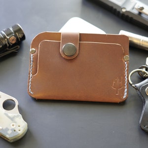 Elegante portacarte realizzato a mano - Pelle vegetale pieno fiore premium, portafoglio minimalista, regalo unico per i professionisti