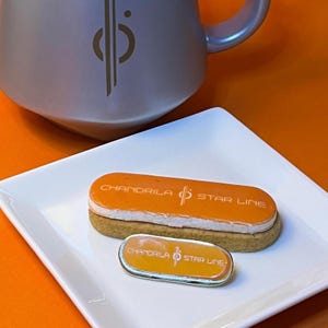 The Cookie Pin - Halcyon Galactic Starcruiser Enamel Pin