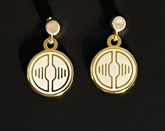 M Band space fight enamel earrings Galactic Starcruiser!