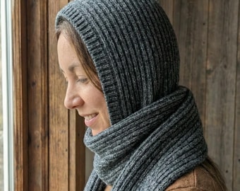 Modèle de tricot facile pour écharpe à capuche PDF